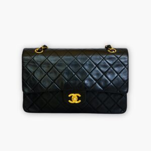 Pre-loved Chanel Classic Flap Handbag - Black lambskin - Eclate Shop